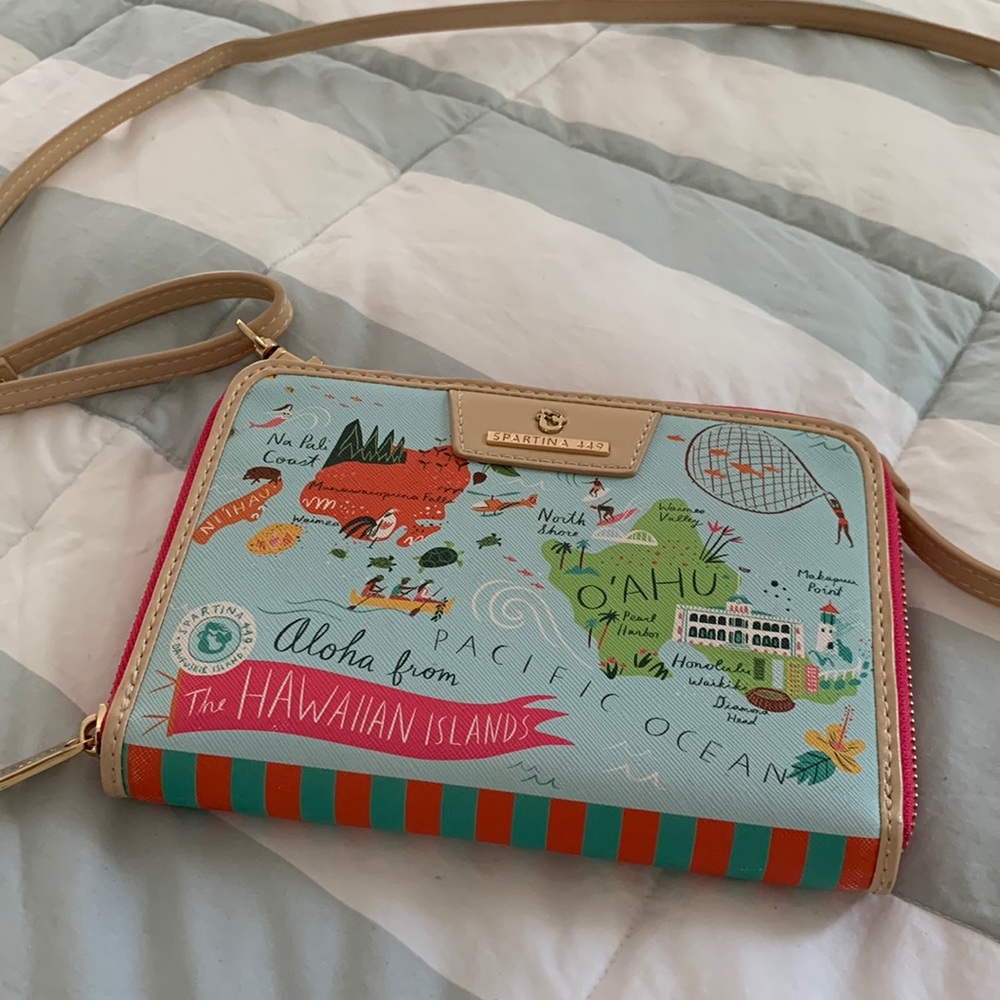 Spartina 449 All in one phone cross body. The Hawaiian 🌺 Islands.
